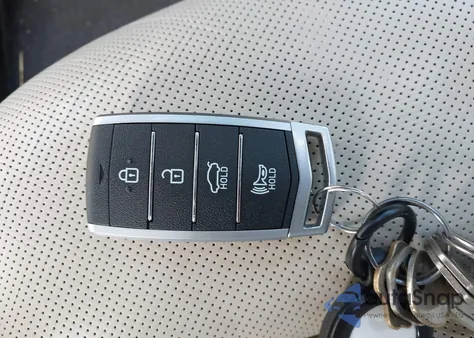 2017 Genesis G80 5.0 Ultimate z USA, uszkodzony, nr VIN KMHGN4JF0HU207725